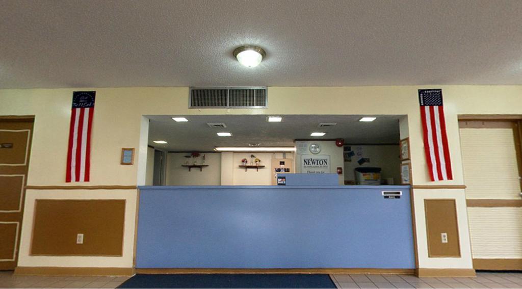 Americas Best Value Inn Newton Exterior foto