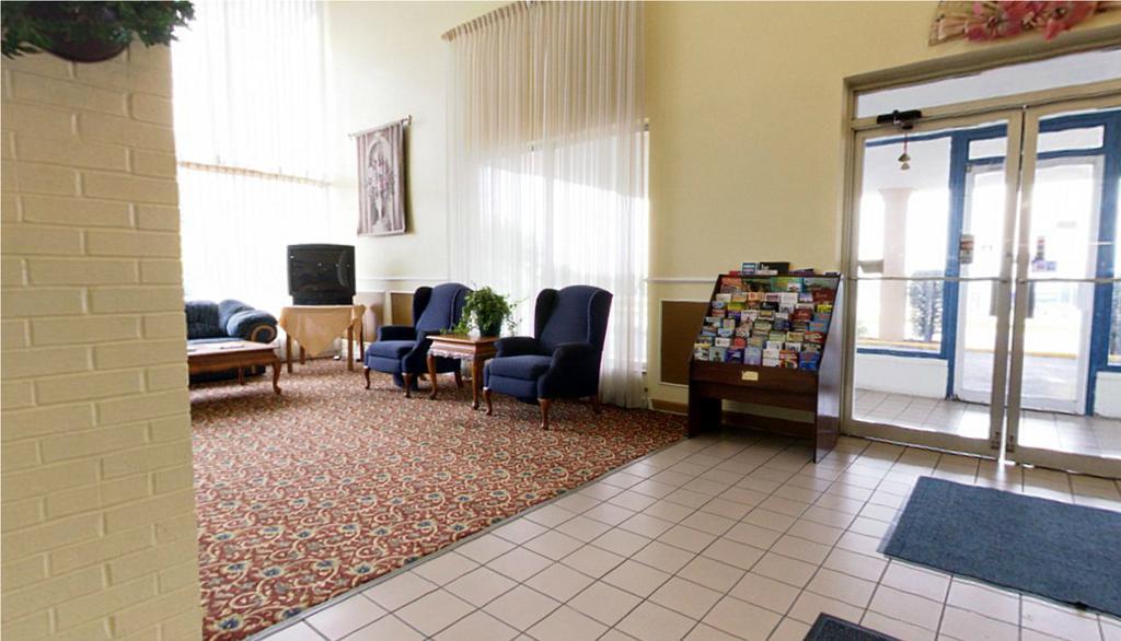 Americas Best Value Inn Newton Exterior foto