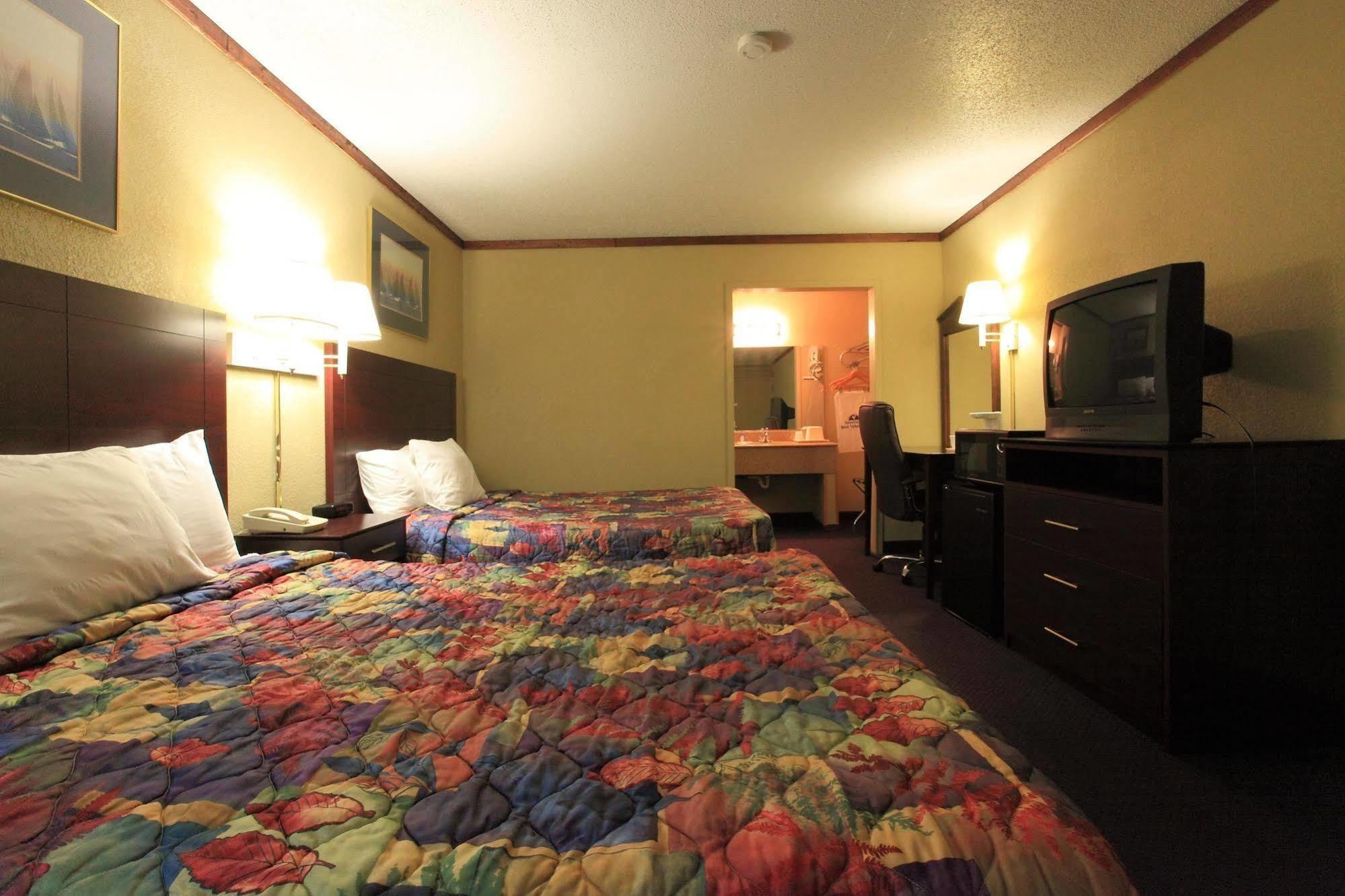 Americas Best Value Inn Newton Habitación foto